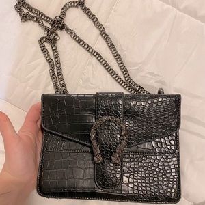 Crossbody bag